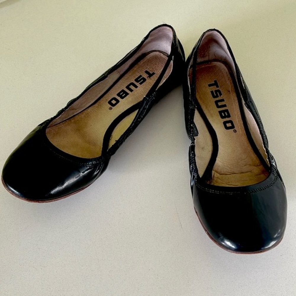 TSUBO Roana Black Patent Leather Flats